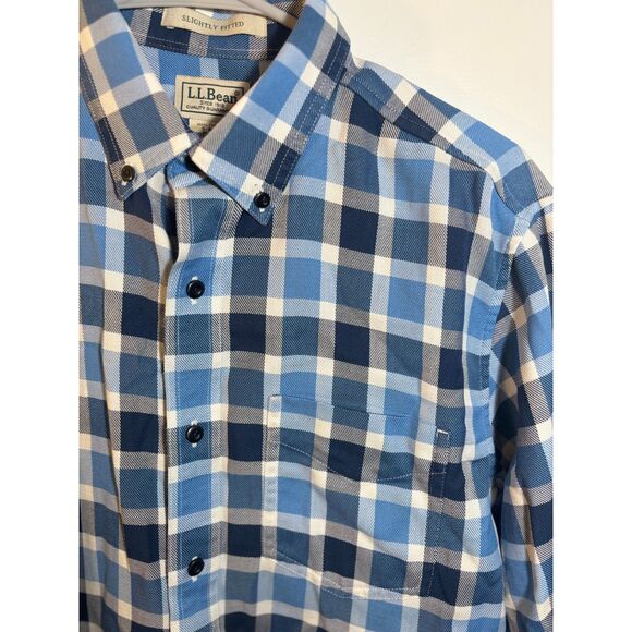 L.L.Bean Men’s Small Slightly Fitted Plaid Button-Down Shirt – S‑Reg Blue Check - Picture 2 of 4